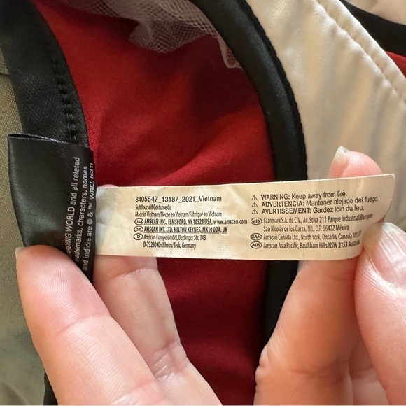 Harry Potter Gryffindor Deluxe Fit & Flare Dress Halloween Costume, Adult S/M - Picture 11 of 12